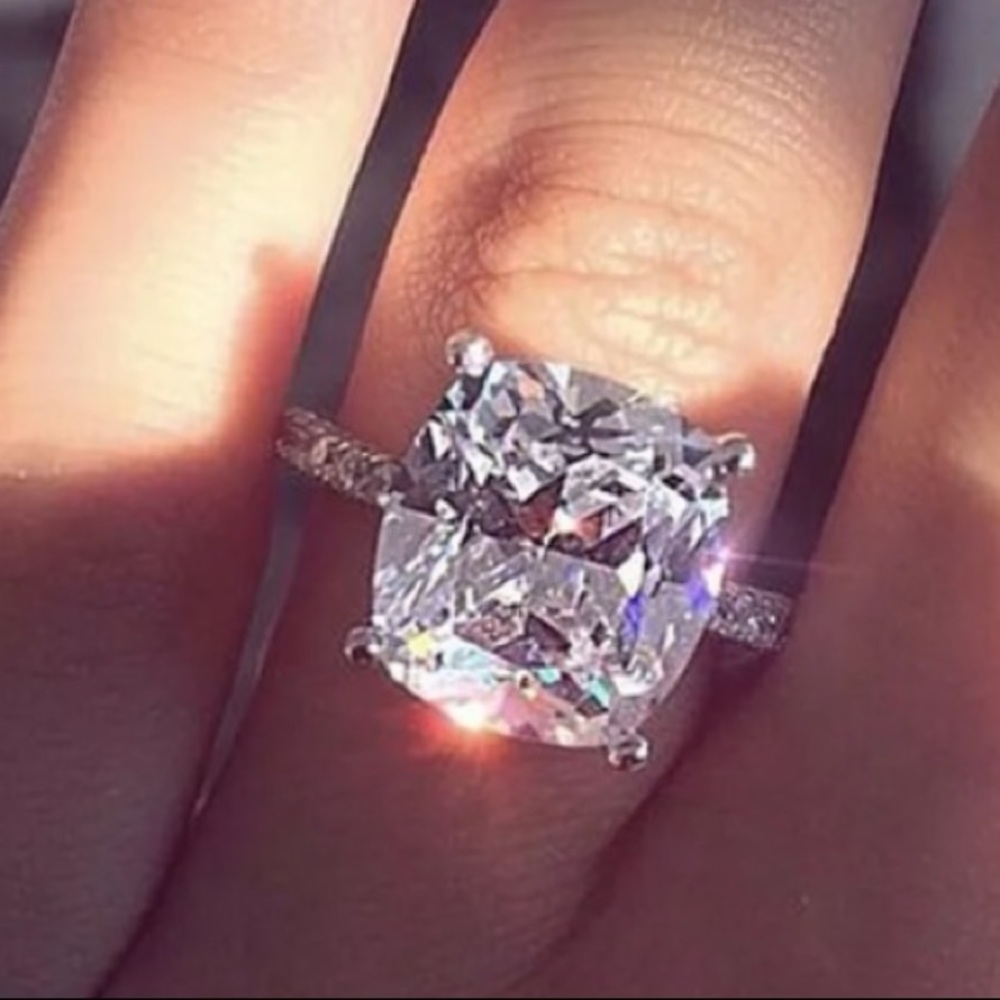 💎Sterling silver white sapphire engagement ring - Picture 3 of 5